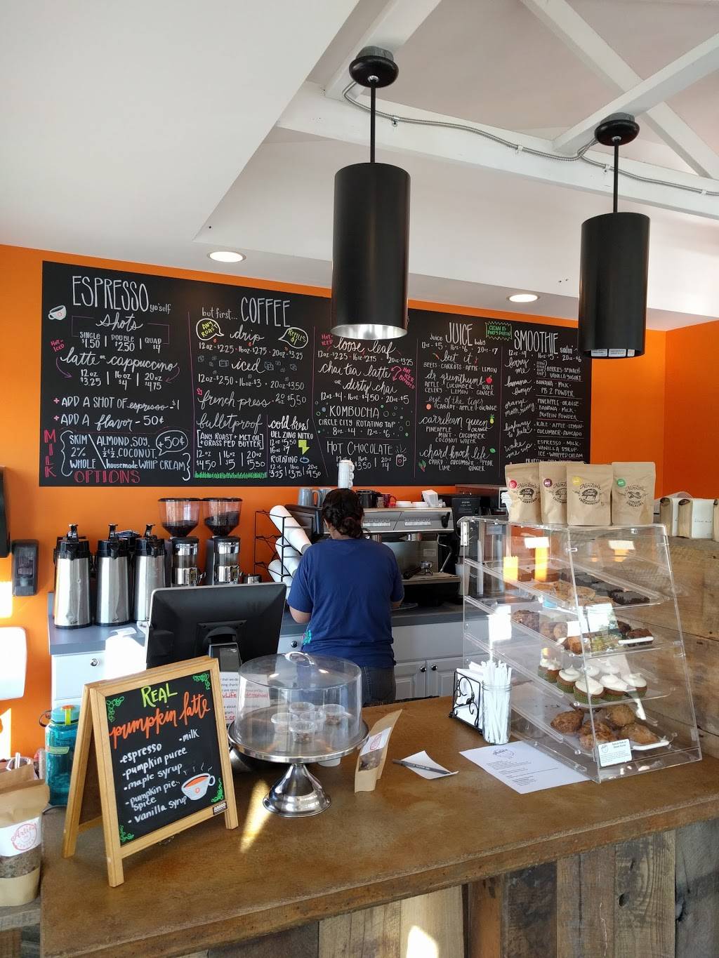 Arties on Central | cafe | 2442 Central Ave, Indianapolis, IN 46205, USA | 3174262996 OR +1 317-426-2996