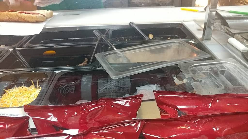 Subway Restaurants | restaurant | 7428 Ritchie Hwy, Glen Burnie, MD 21061, USA | 4107607827 OR +1 410-760-7827