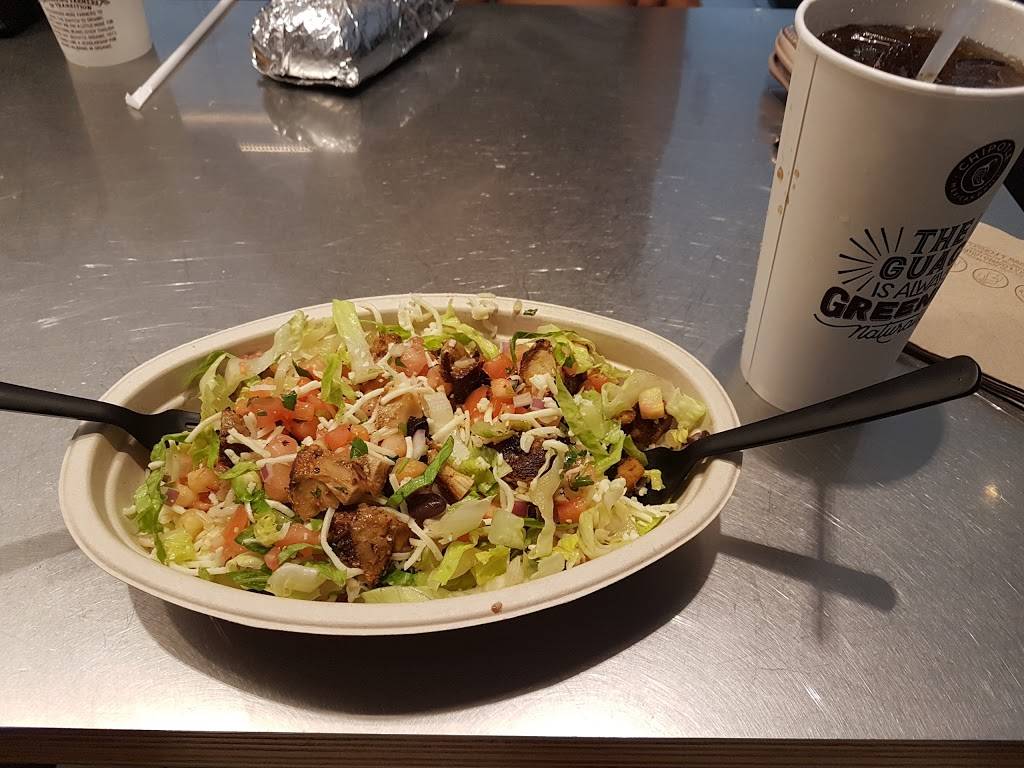 Chipotle Mexican Grill | restaurant | 3255 M St NW, Washington, DC 20007, USA | 2023338377 OR +1 202-333-8377
