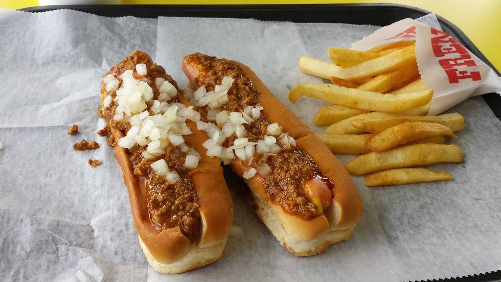 Hot Dog King | meal takeaway | 1001 Pine Ave, Albany, GA 31701, USA | 2298832508 OR +1 229-883-2508