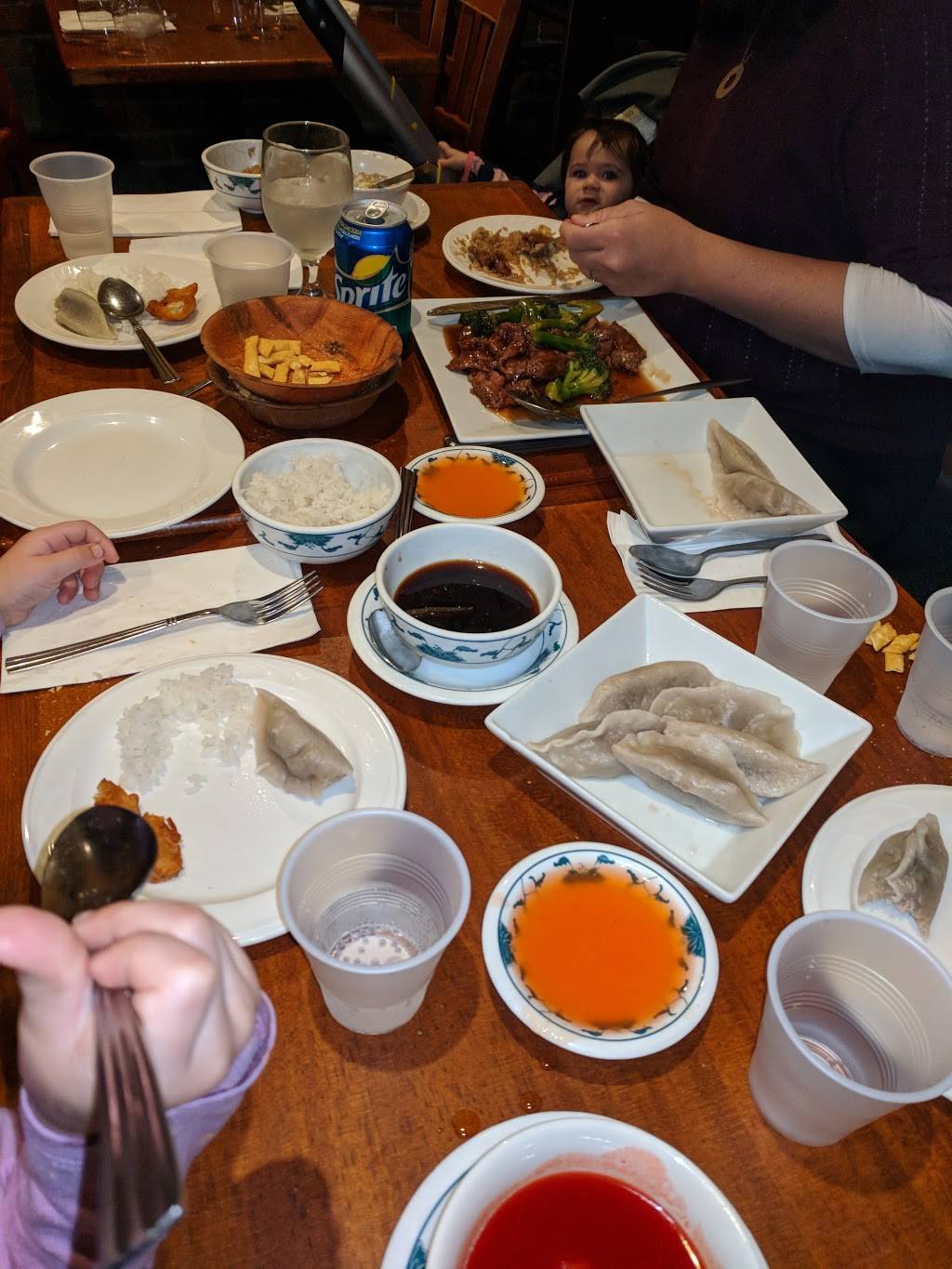 Eden Wok | restaurant | 1327 North Ave, New Rochelle, NY 10804, USA | 9146379363 OR +1 914-637-9363