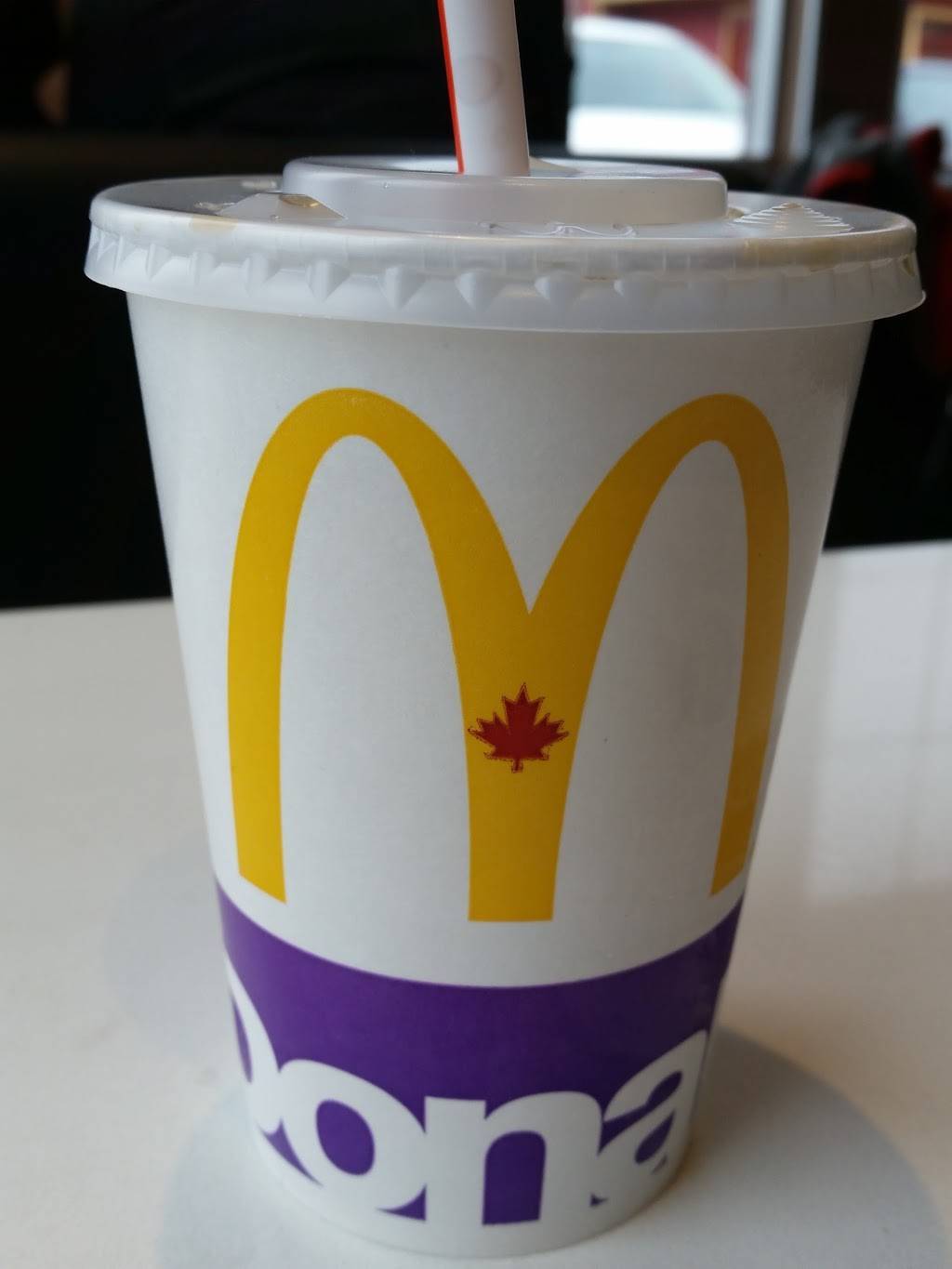McDonalds | cafe | 105-A Avenue Guindon, Saint-Sauveur, QC J0R 1R6, Canada | 4502272331 OR +1 450-227-2331