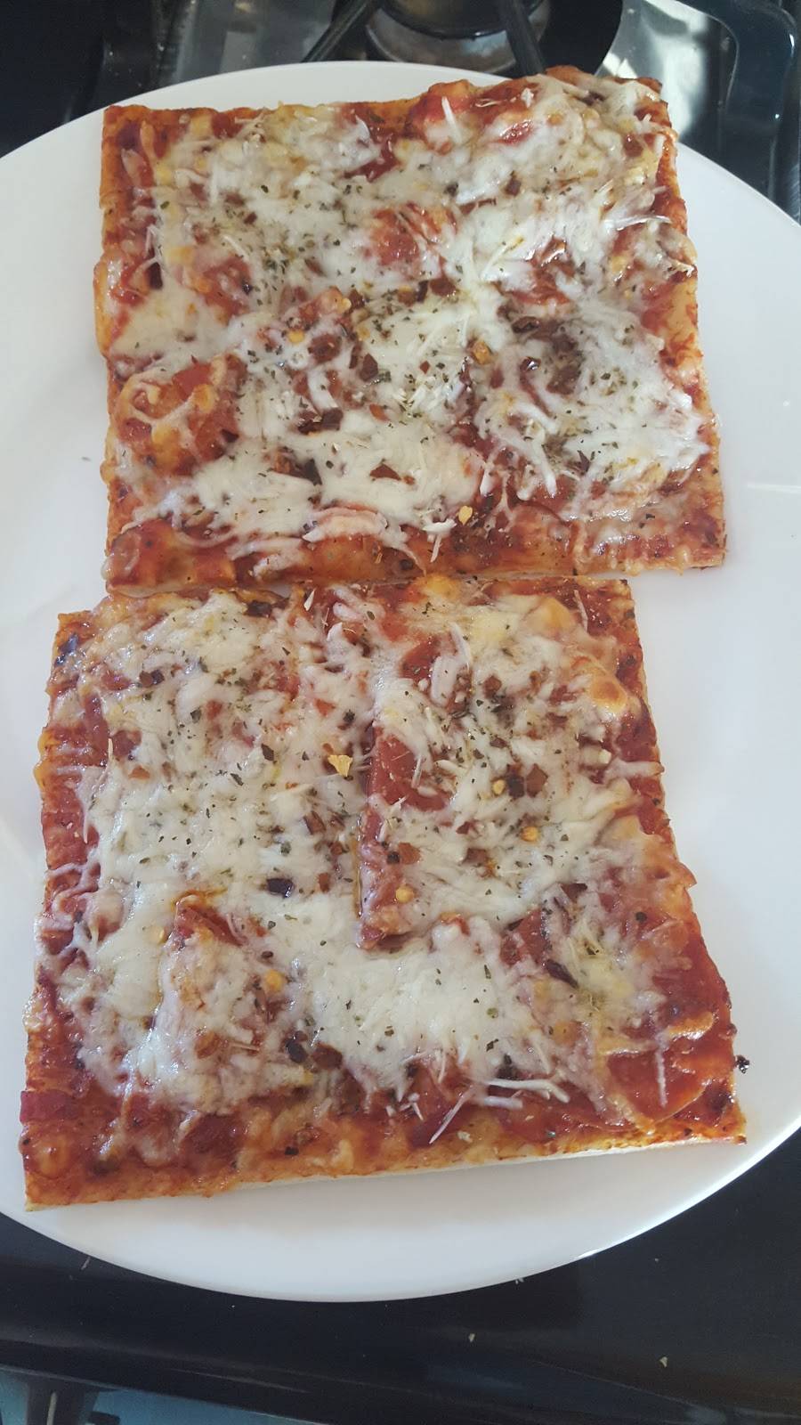 Cristys Pizza | restaurant | 1 Riverview Terrace, Hampton, NH 03842, USA | 6039294496 OR +1 603-929-4496