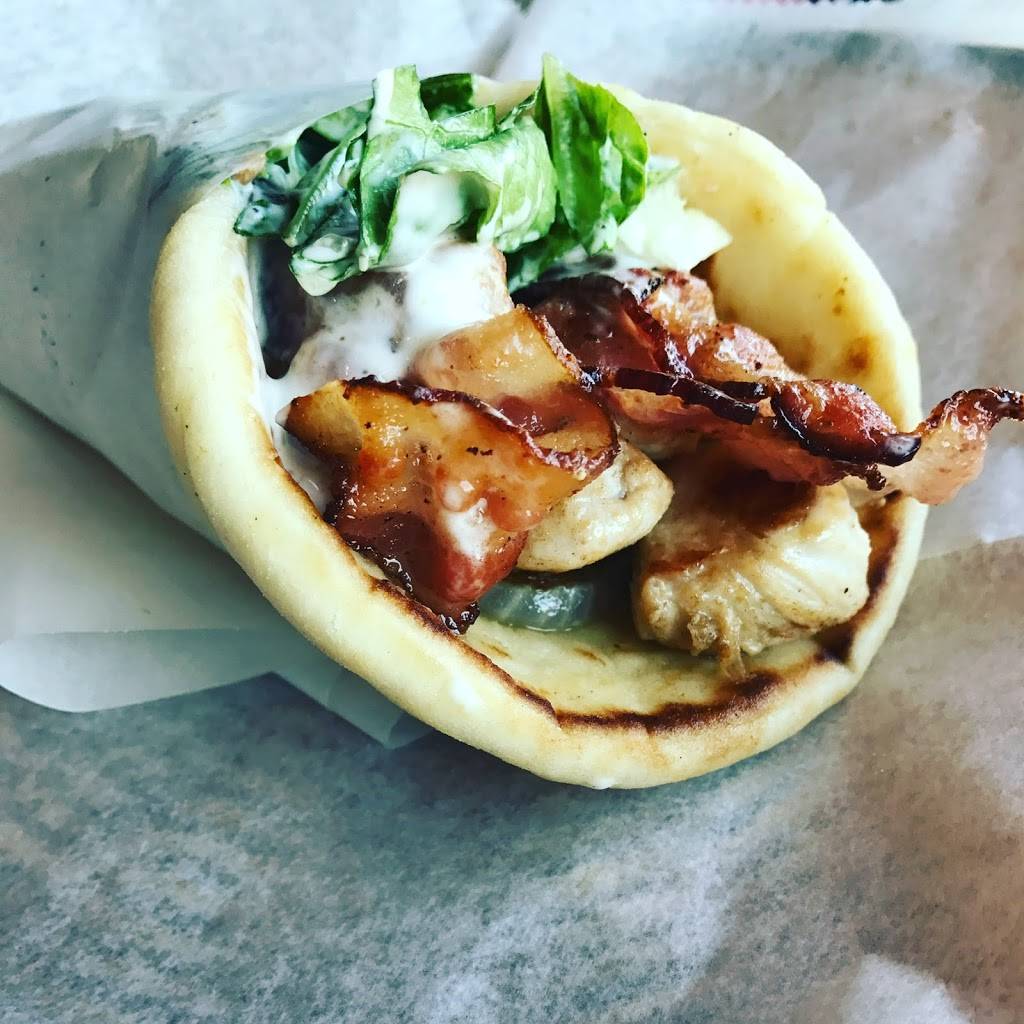 Zeekz Dogwood | restaurant | 96 Laurel Park Dr, Flowood, MS 39232, USA | 7695724802 OR +1 769-572-4802