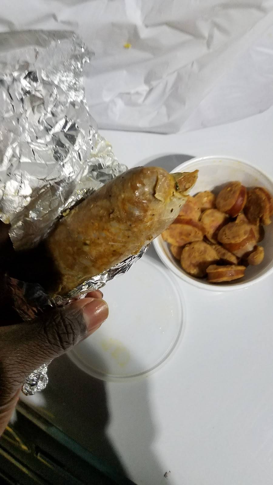 Cajun Claws Seafood Boilers in Breaux Bridge | restaurant | 2272 Rees St Ext, Breaux Bridge, LA 70517, USA | 3373322439 OR +1 337-332-2439