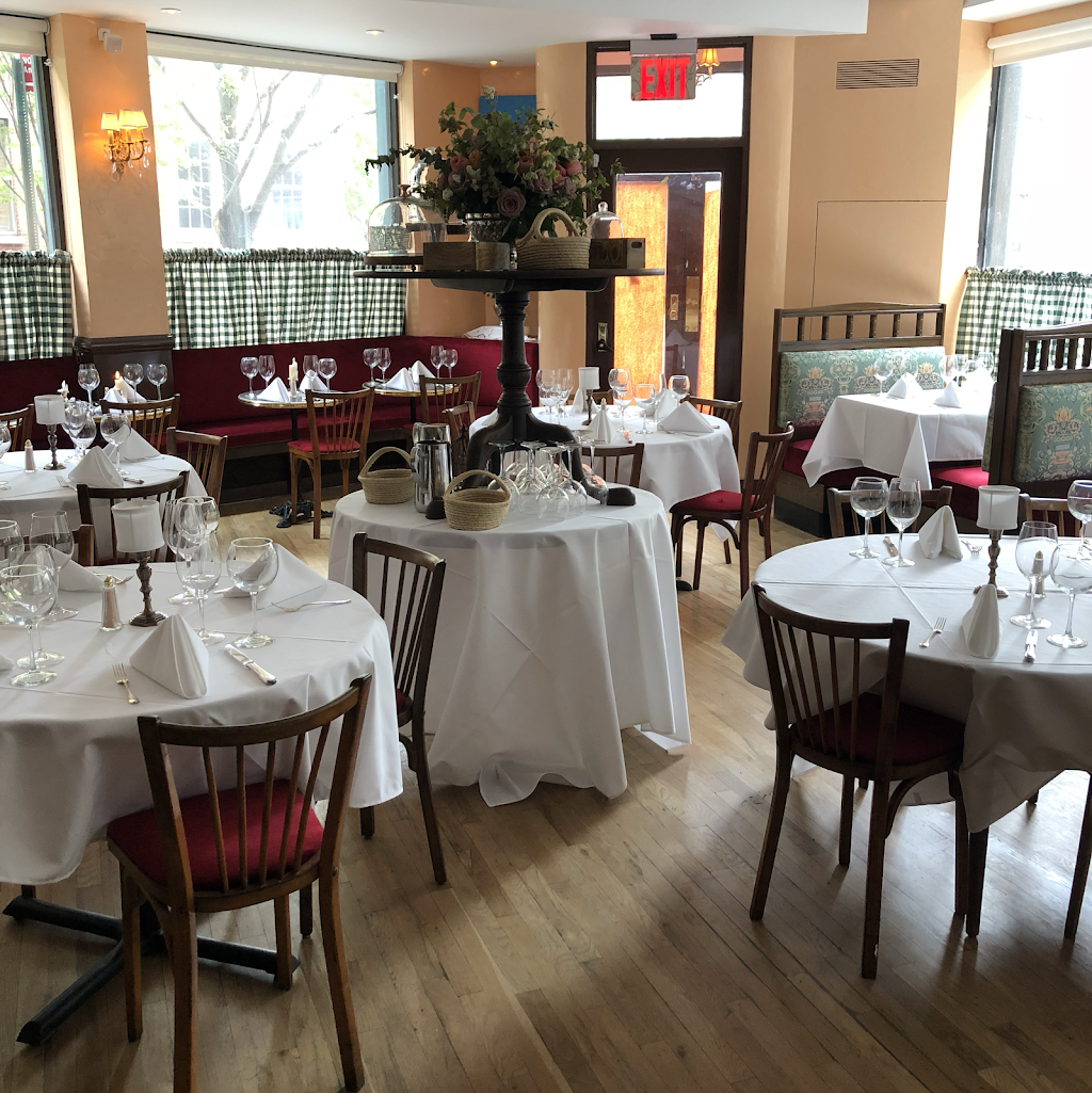 Bistro Pierre Lapin | restaurant | 99 Bank St, New York, NY 10014, USA | 2128586600 OR +1 212-858-6600