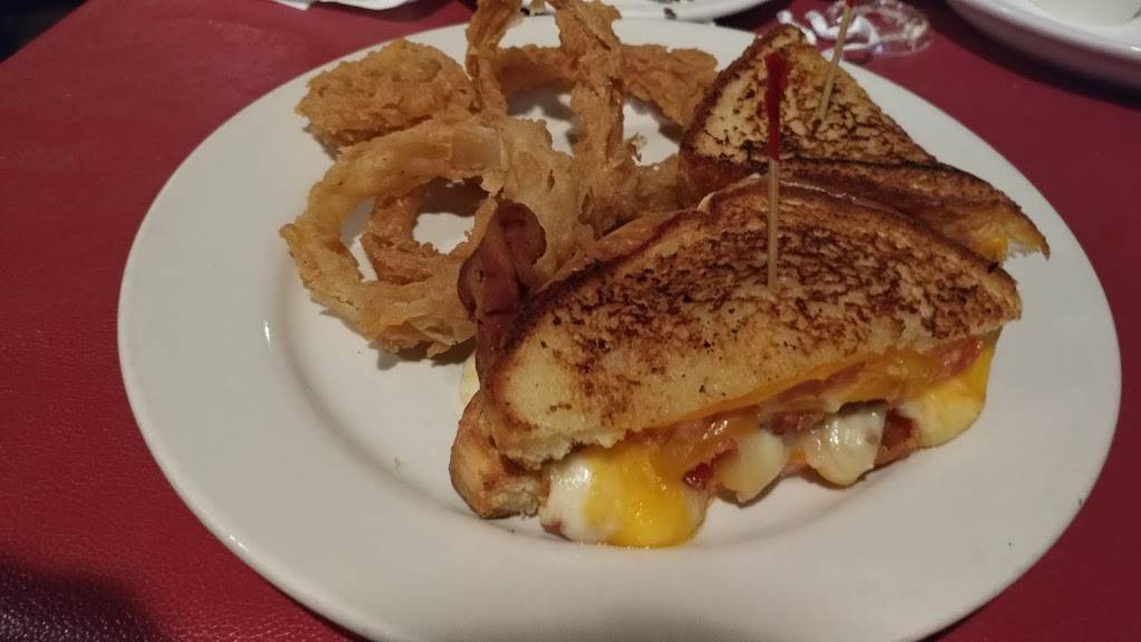 Mortimers Restaurant | restaurant | 590 N Perkins Rd, Memphis, TN 38122, USA | 9017619321 OR +1 901-761-9321