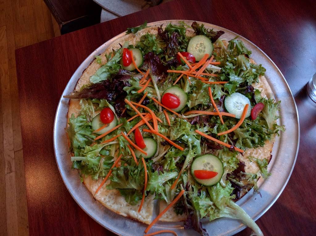 Colony Grill | restaurant | 36 S Broad St, Milford, CT 06460, USA | 2038761935 OR +1 203-876-1935