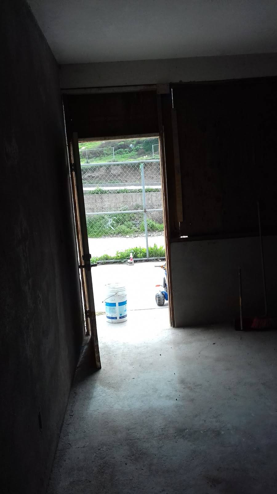 Pizzas California | restaurant | Av Flores Magón 5841, Nueva Aurora Sur, 22604 Tijuana, B.C., Mexico | 016646364037 OR +52 664 636 4037