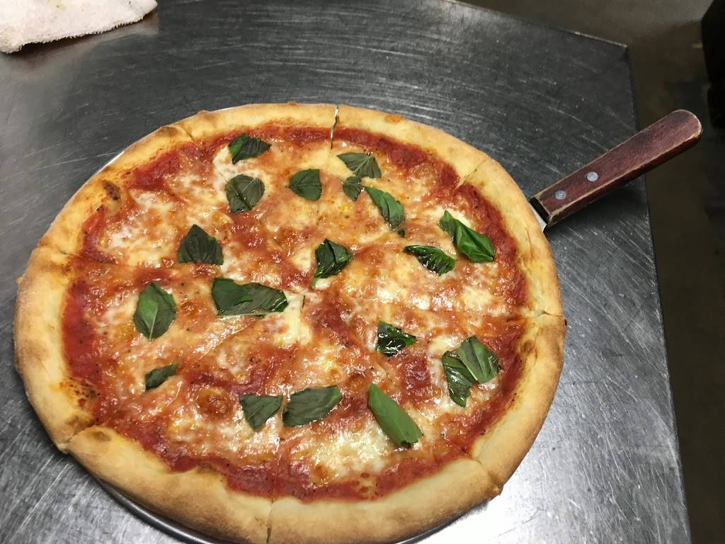 Roccos | restaurant | 811 Collingsworth St, Houston, TX 77009, USA | 7133802700 OR +1 713-380-2700