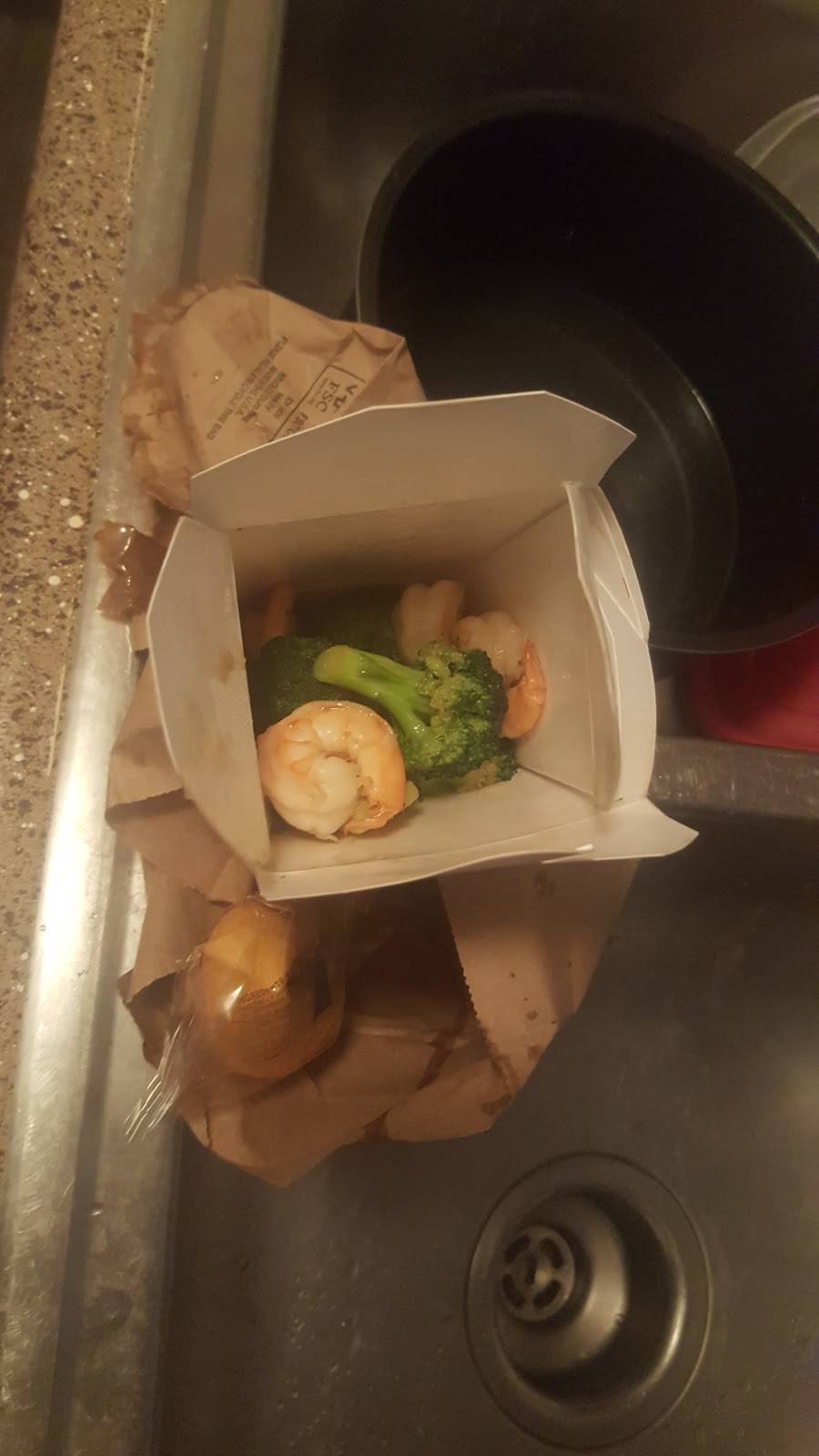 Lees Kitchen | restaurant | 11705 Perrin Beitel Rd, San Antonio, TX 78217, USA | 2105992200 OR +1 210-599-2200