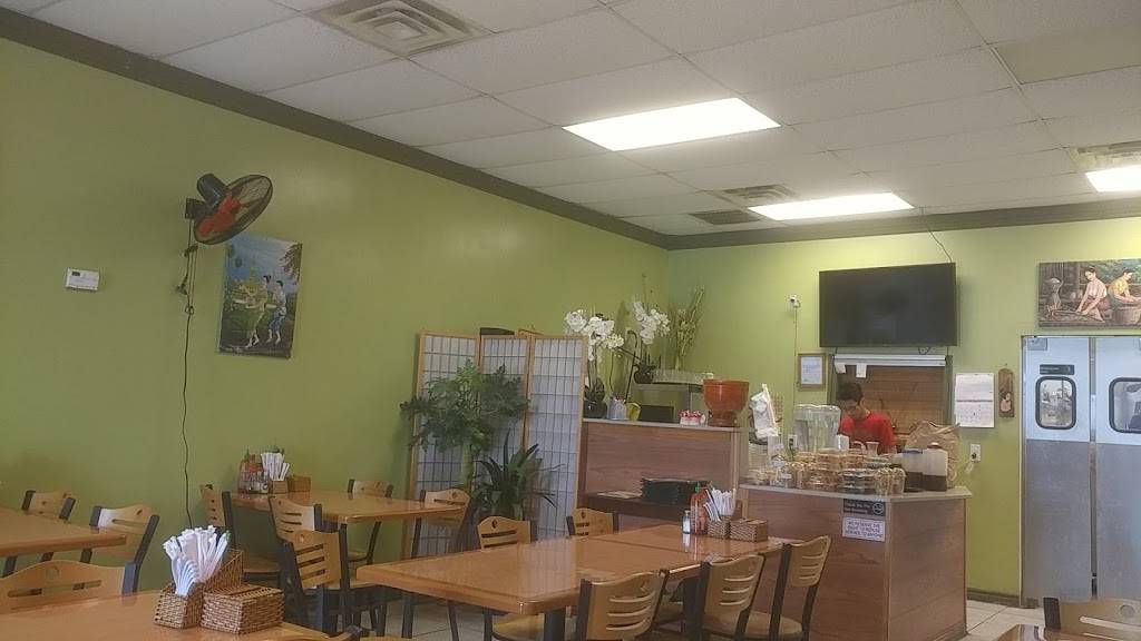 Banh Somtum | restaurant | 13420 TX-249, Houston, TX 77086, USA | 8326175803 OR +1 832-617-5803
