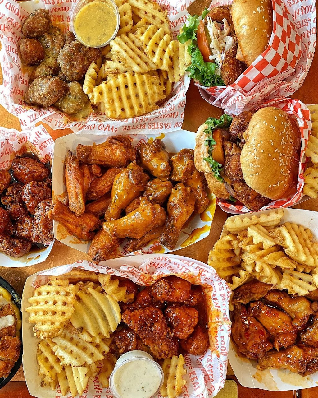 Mad Chicken | restaurant | 1100 N Federal Hwy, Hollywood, FL 33020, USA | 9545054695 OR +1 954-505-4695