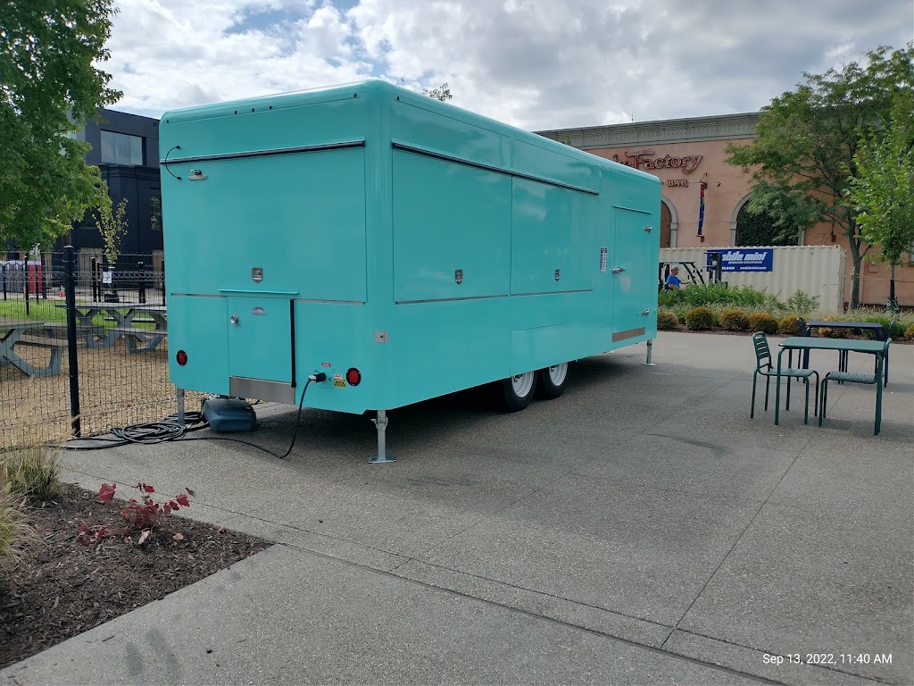 Levity Brewing SSW Dog Park | restaurant | 2706 S Water St, Pittsburgh, PA 15203, USA | 7248407611 OR +1 724-840-7611