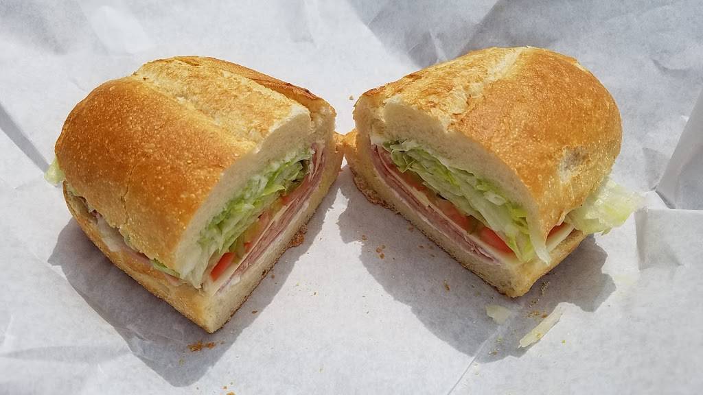 Mr Zs Pizza | restaurant | 267 High St, Clinton, MA 01510, USA | 9783688210 OR +1 978-368-8210