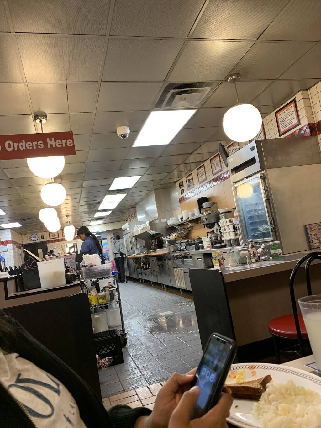 Waffle House | meal takeaway | 915 Evander Holyfield Hwy, Fairburn, GA 30213, USA | 7709077003 OR +1 770-907-7003