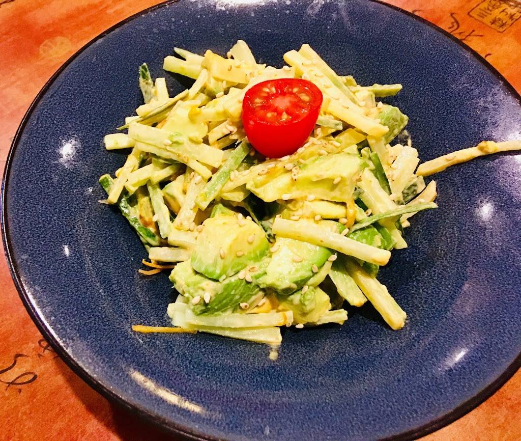 Green Leaves Chinese Restaurant & Lounge | night club | 647 US-1, York, ME 03909, USA | 2073632025 OR +1 207-363-2025