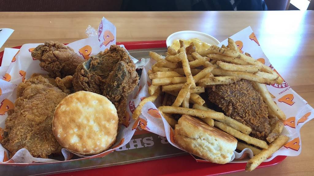 Popeyes Louisiana Kitchen | meal delivery | 395 Clarke Rd, London, ON N5W 5G5, Canada | 5192046921 OR +1 519-204-6921