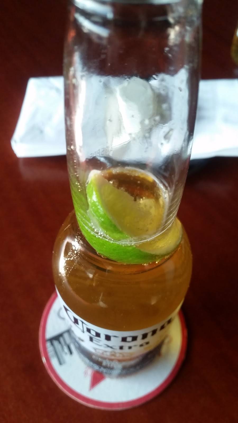 Korner House | restaurant | 2736 E Old Higgins Rd, Des Plaines, IL 60018, USA | 8472964165 OR +1 847-296-4165