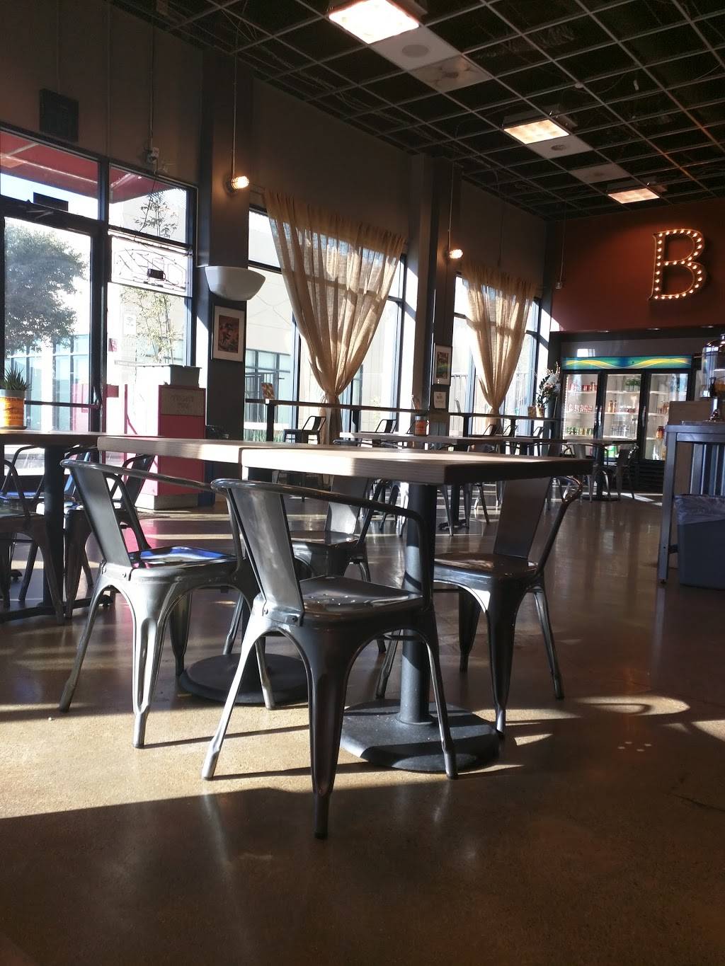 Bubbaloo Café | cafe | 1402 Marina Way S B, Richmond, CA 94804, USA | 5106805126 OR +1 510-680-5126