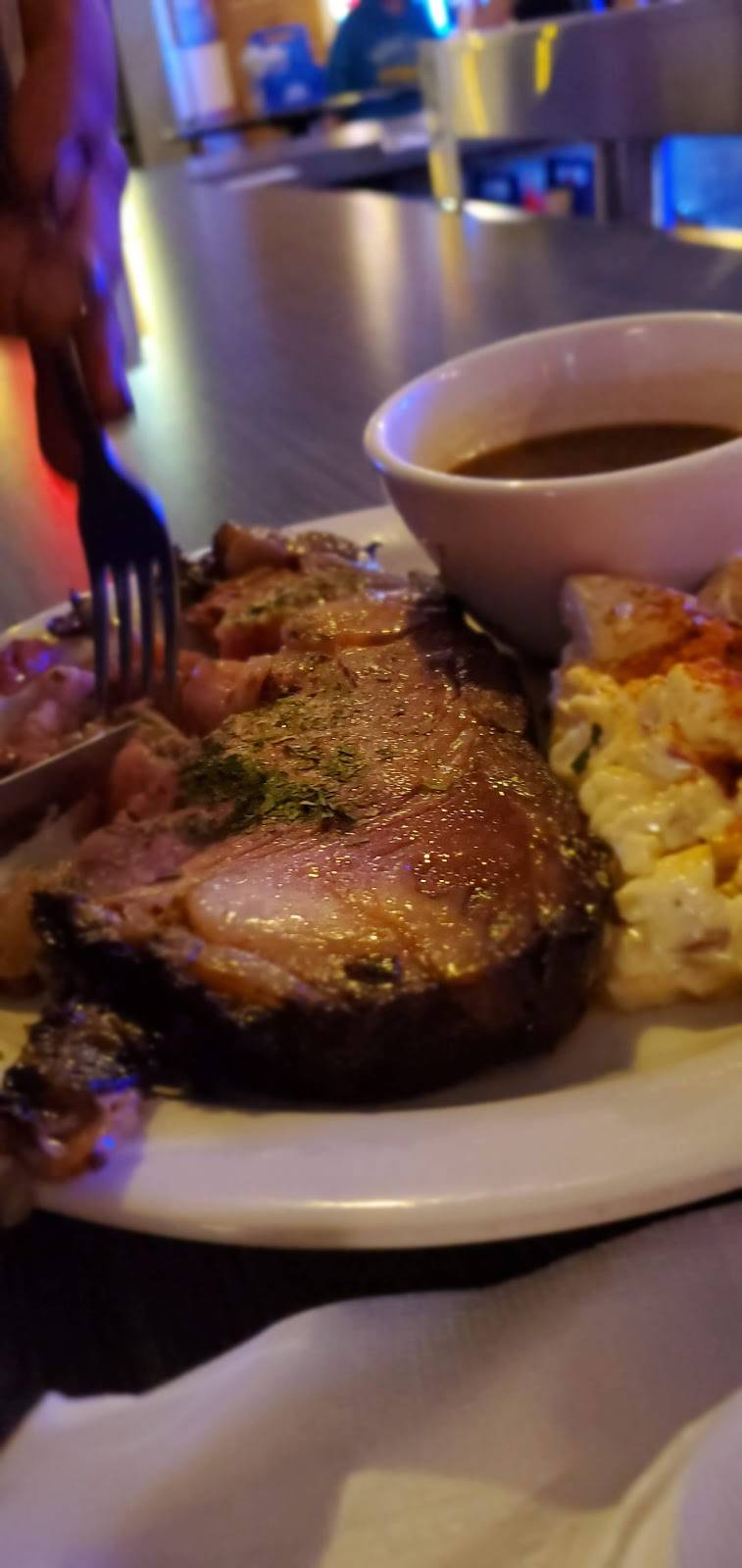 Chatterhouse | restaurant | 614 George St, De Pere, WI 54115, USA | 9206324240 OR +1 920-632-4240