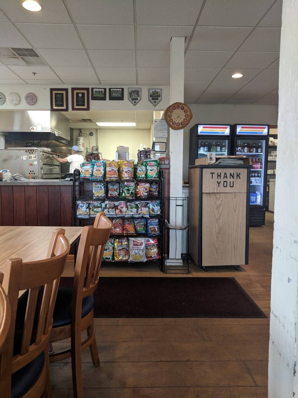 Marzellas By The Bay LLC | restaurant | 3 Howell Point Rd, Betterton, MD 21610, United States | 4103485555 OR +1 410-348-5555