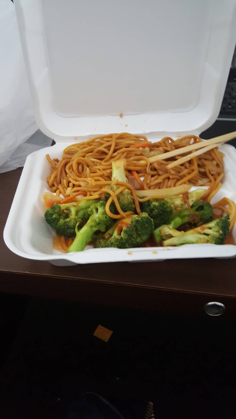 Jade Express Chinese Restaurant | restaurant | 1430 Kings Hwy, Shreveport, LA 71103, USA | 3182218598 OR +1 318-221-8598