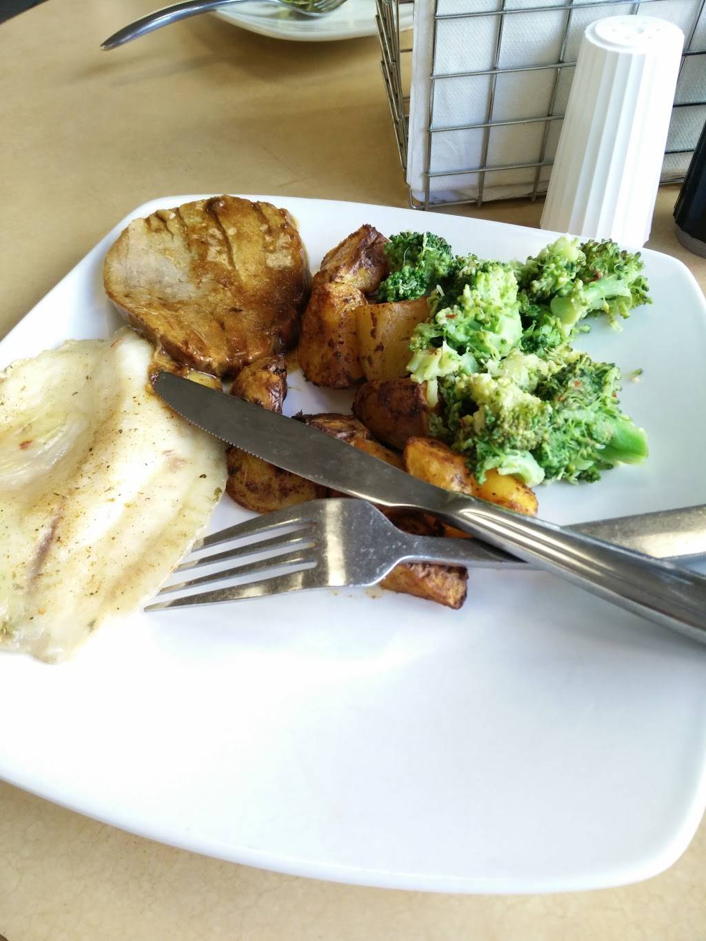 Sams Place | restaurant | Webster Road, Little Falls, NJ 07424, USA | 9736554666 OR +1 973-655-4666