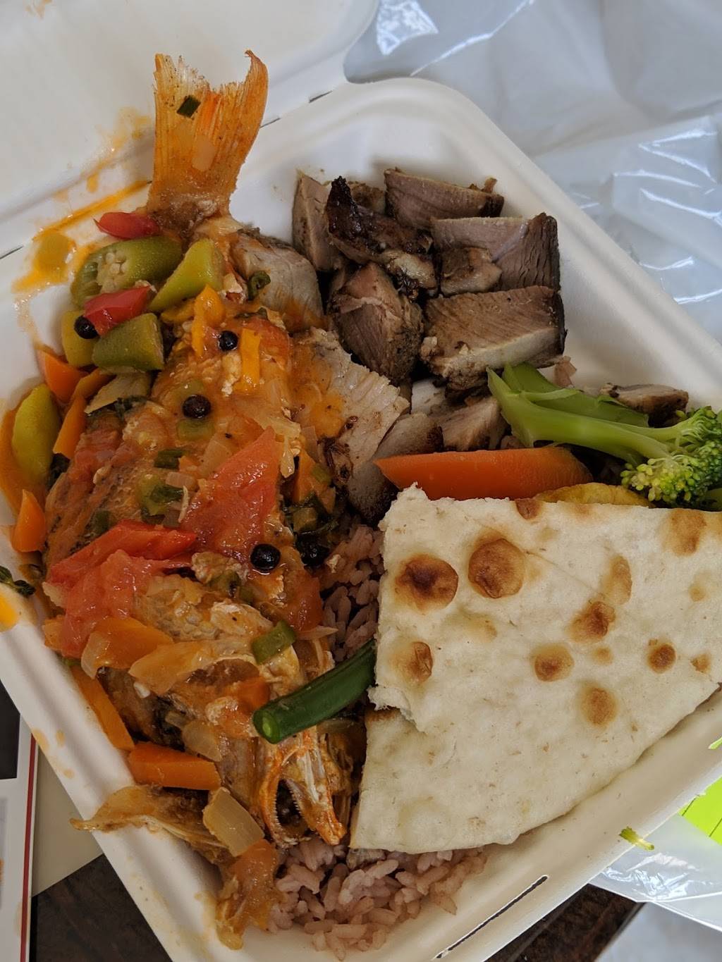 RUSSELLS KITCHEN | restaurant | 30 Thorndale Rd, Brampton, ON L6P 1G9, Canada | 4377771016 OR +1 437-777-1016