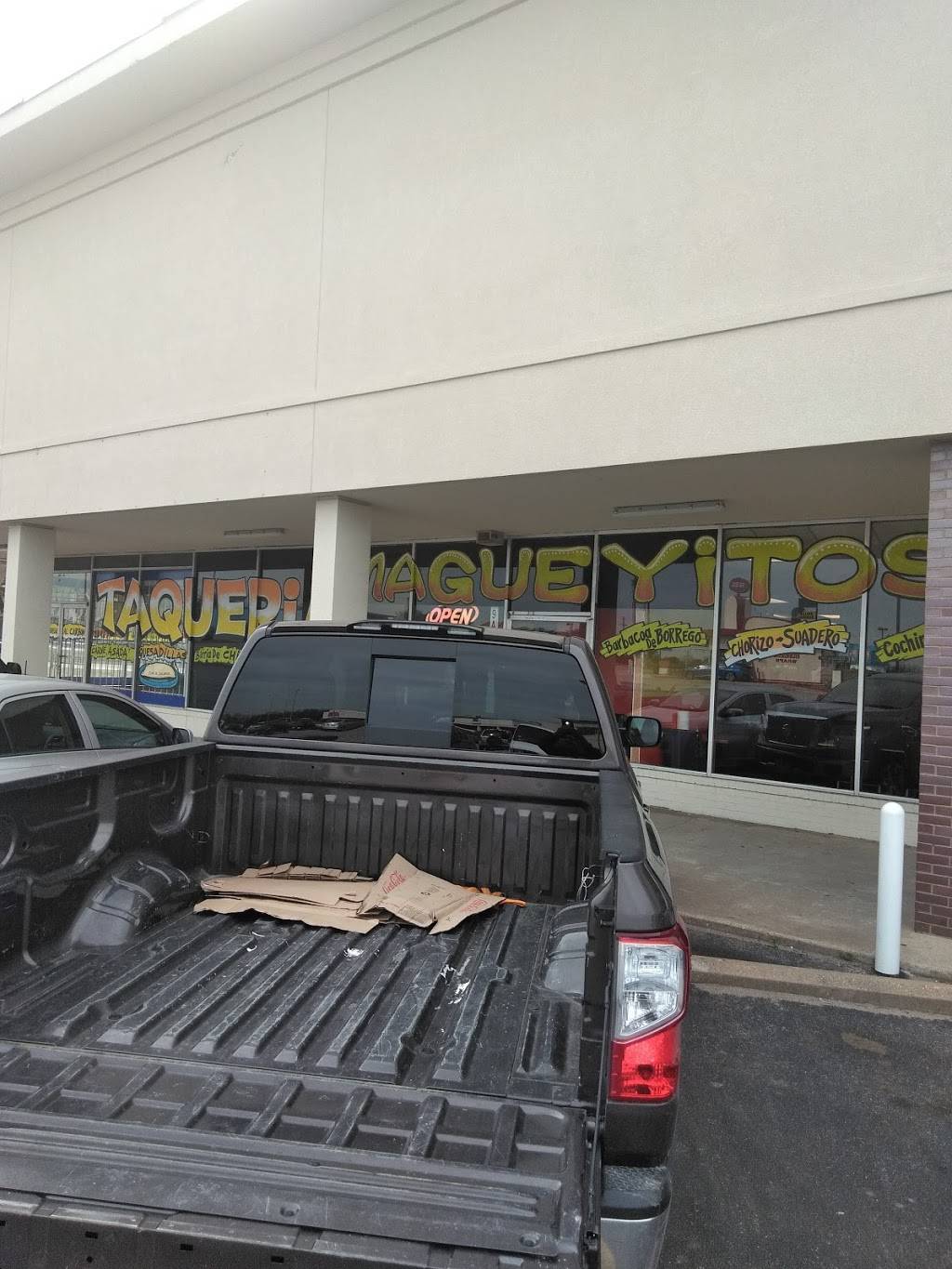 Los Magueyitos | restaurant | 941 w pioner pkwy, Arlington, TX 76013, USA | 8174413309 OR +1 817-441-3309