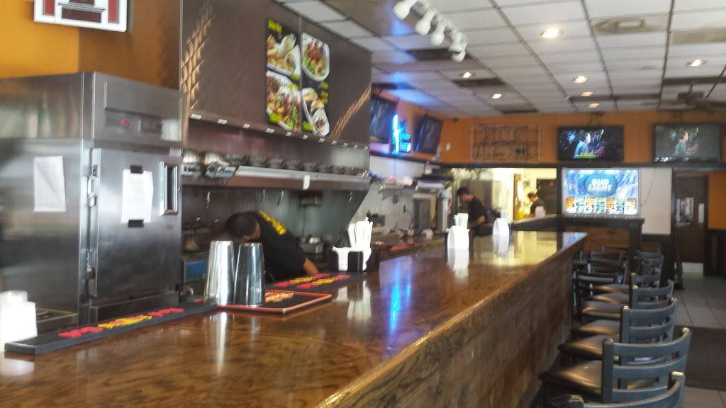 The Wing Company - Pembroke | restaurant | 707 W 3rd St, Pembroke, NC 28372, USA | 9105218627 OR +1 910-521-8627