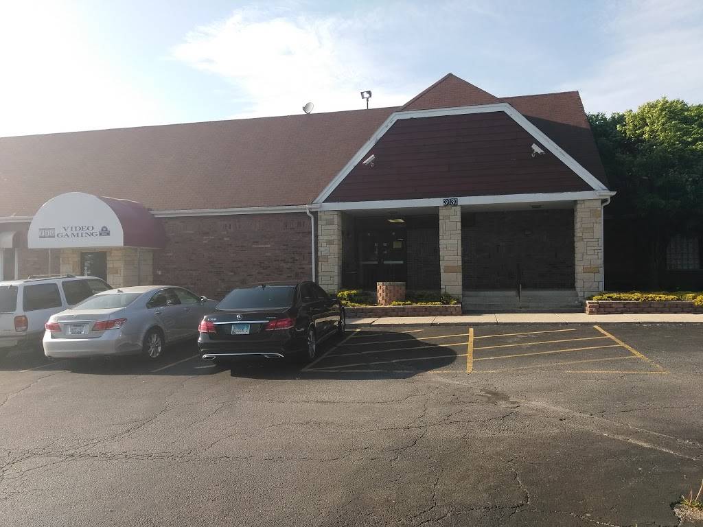 Burr Oak Bowl | meal takeaway | 3030 Burr Oak Ave, Blue Island, IL 60406, USA | 7083892800 OR +1 708-389-2800