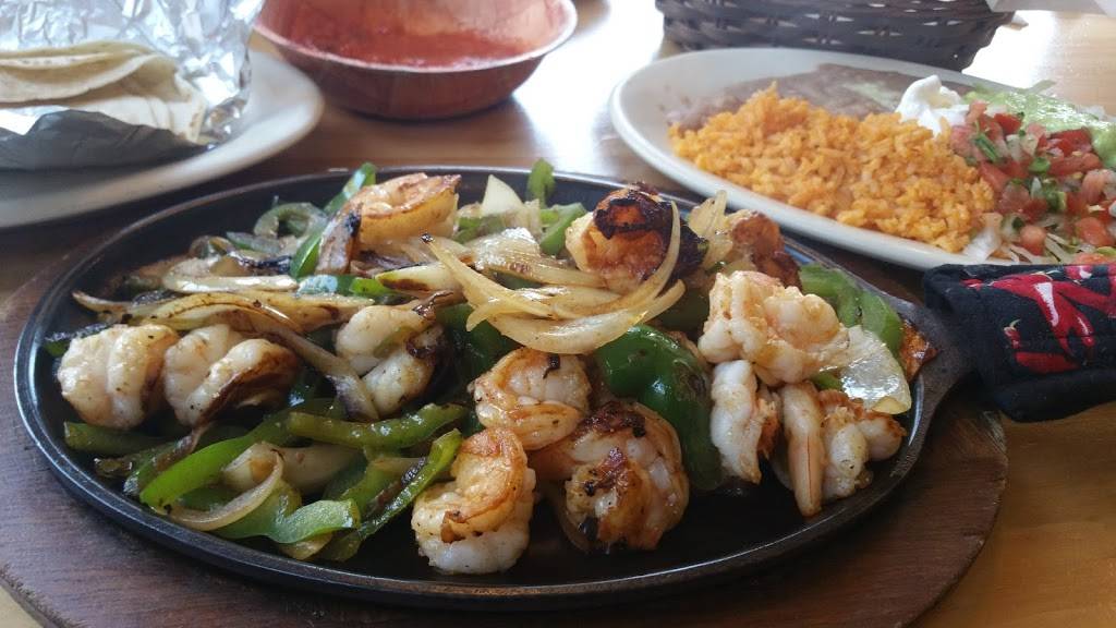 Las Brisas Mexican Restaurant | restaurant | 202 N Albert Rains Blvd, Gadsden, AL 35901, USA | 2565468408 OR +1 256-546-8408