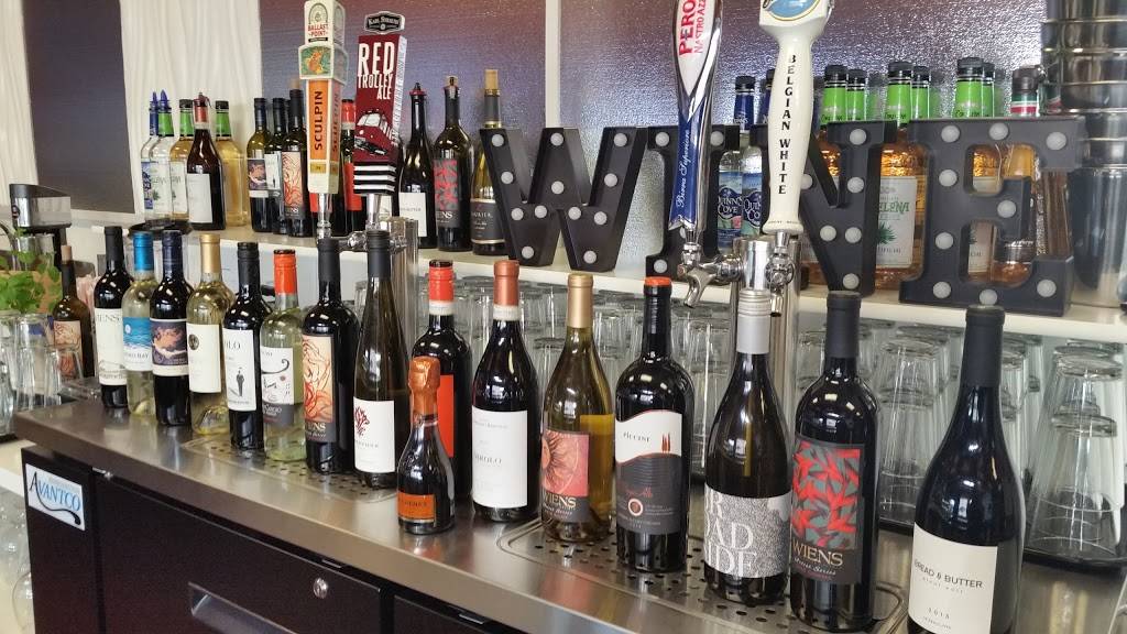 Spositos Cuban & Italian Cuisine | restaurant | 28120 Jefferson Ave #207, Temecula, CA 92590, USA | 9516761629 OR +1 951-676-1629