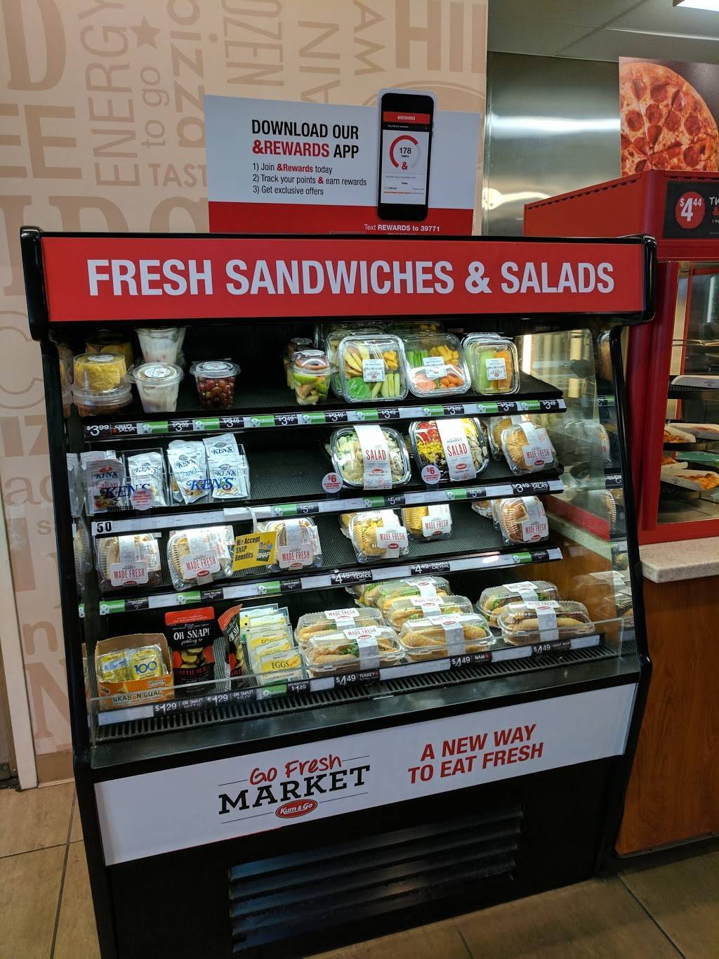 Kum & Go | meal takeaway | 900 E Mt Vernon Blvd, Mt Vernon, MO 65712, USA | 4174610762 OR +1 417-461-0762