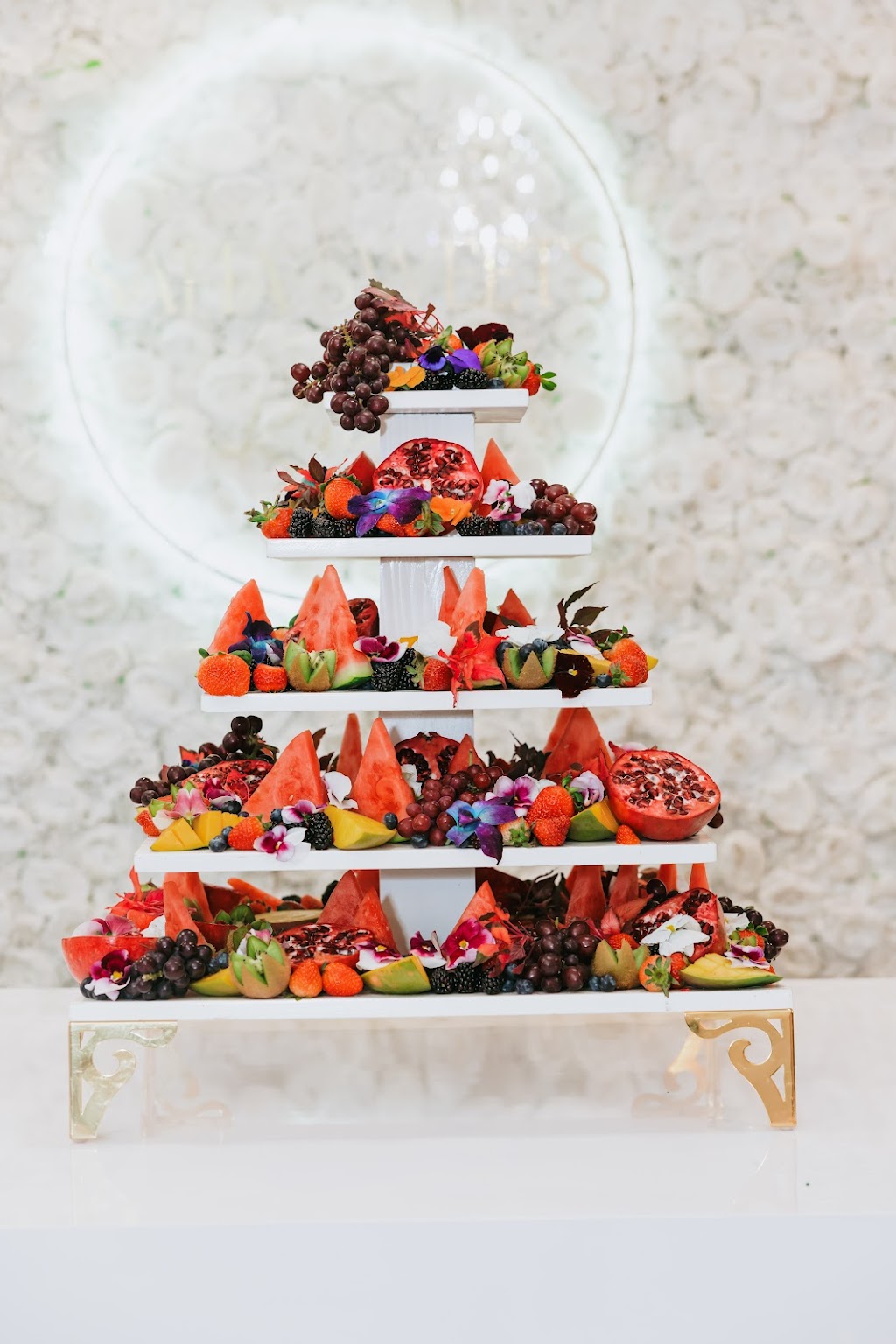 Safia Sweets & Kitchen | restaurant | 2375 Silver Dr, Columbus, OH 43211, USA | 6143725110 OR +1 614-372-5110