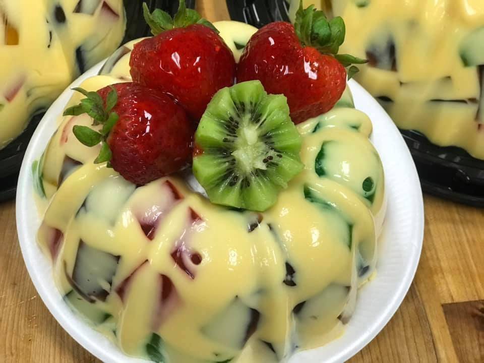 Sandys Cafe & Bakery Inc | cafe | 426 E Howard St, Live Oak, FL 32064, USA | 3863623875 OR +1 386-362-3875