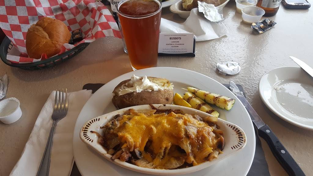 Russos Lakeside Seafood & SteakHouse | restaurant | 702 River St, Palmer, MA 01069, USA | 4132892360 OR +1 413-289-2360