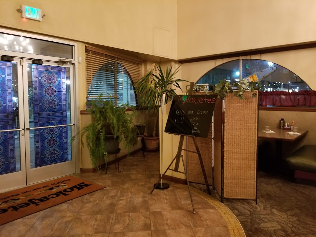 Molcajetes Family Mexican restaurant | restaurant | 201 Division St, Grandview, WA 98930, USA | 5098823554 OR +1 509-882-3554