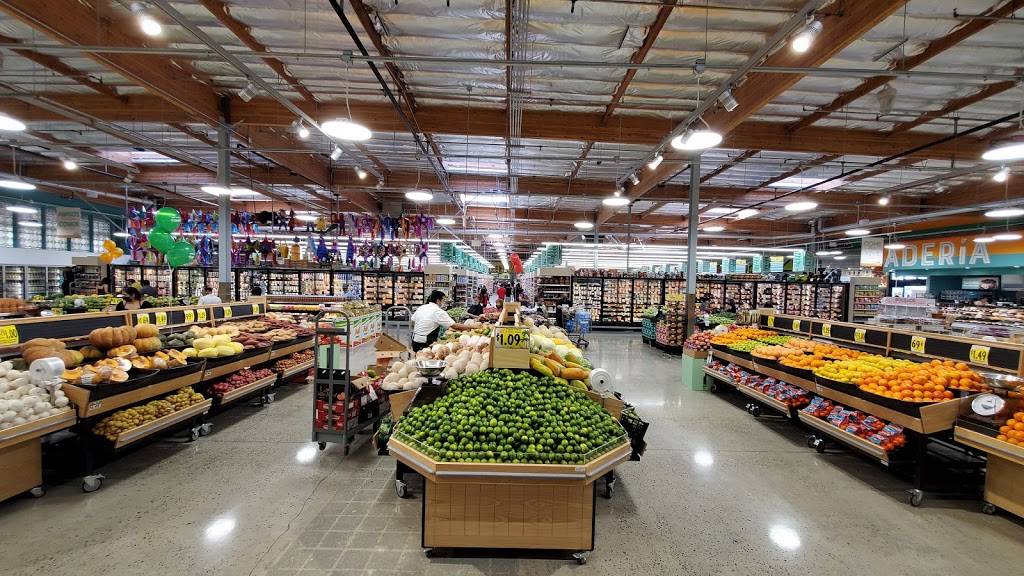 Vallarta Supermarkets | bakery | 1467 Country Club Dr, Madera, CA 93638, USA | 5596645711 OR +1 559-664-5711