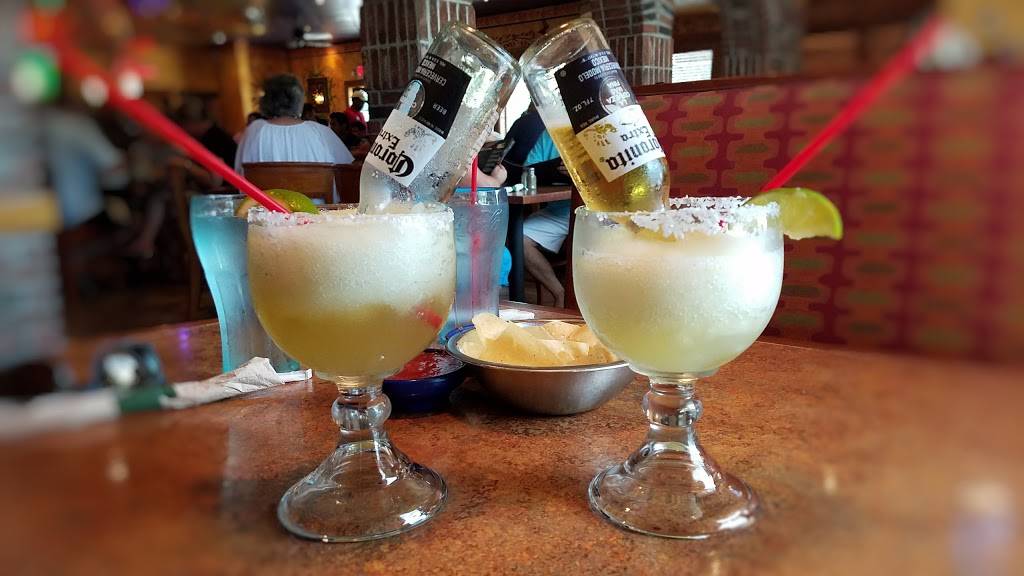 La Parrilla Mexican Restaurant | restaurant | 1 Market Point Dr, Greenville, SC 29607, USA | 8642882004 OR +1 864-288-2004