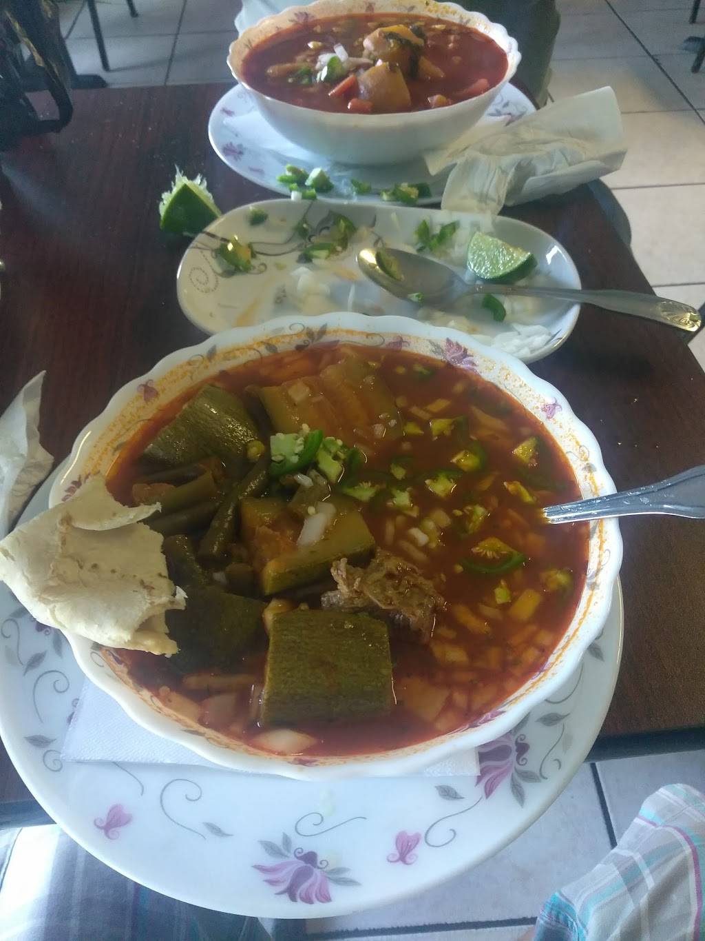 San Miguel | restaurant | 680 Cary Ave, Staten Island, NY 10310, USA | 7184427780 OR +1 718-442-7780