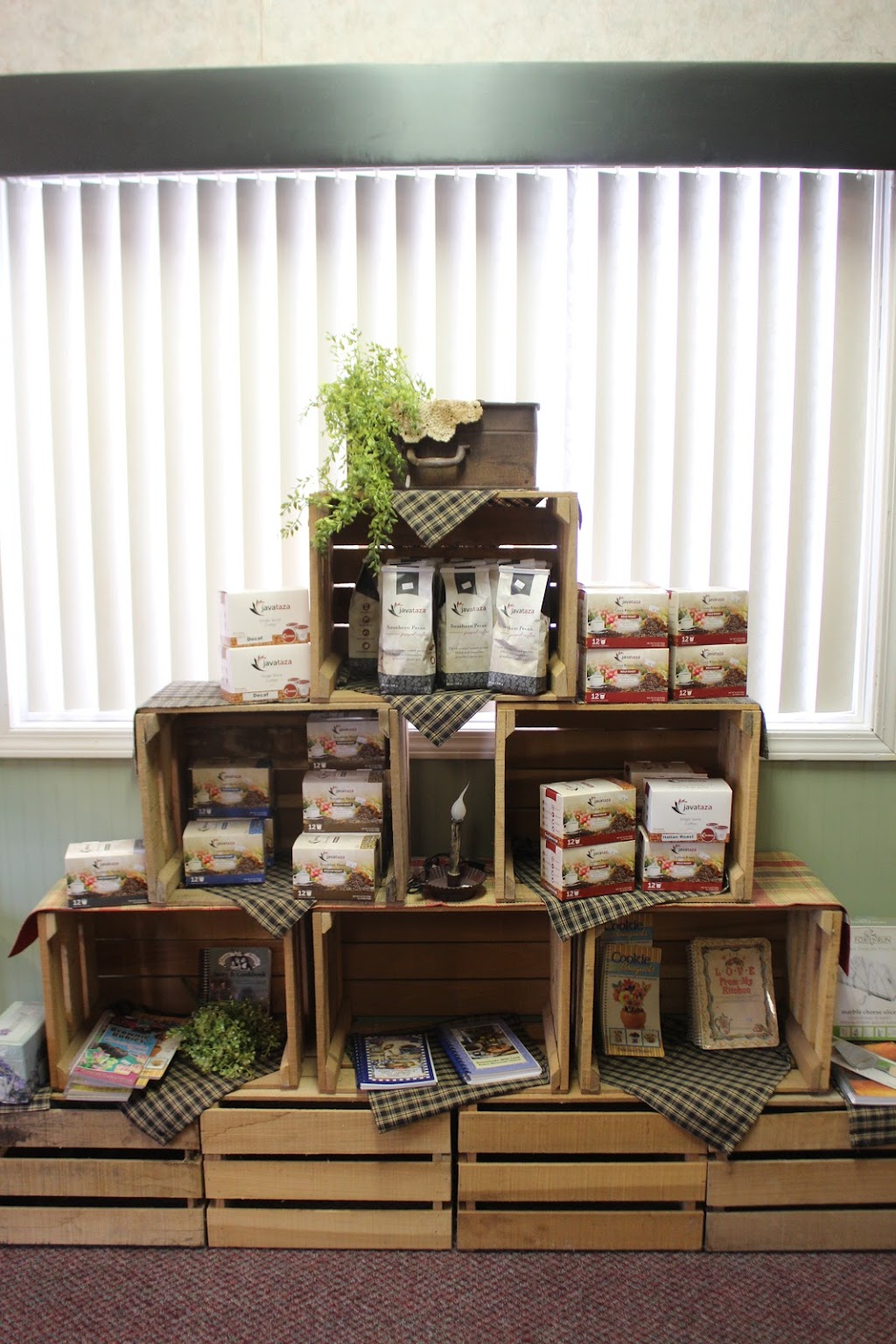 Dutch Pantry | restaurant | 1925 Hart St, Vincennes, IN 47591, USA | 8128950903 OR +1 812-895-0903