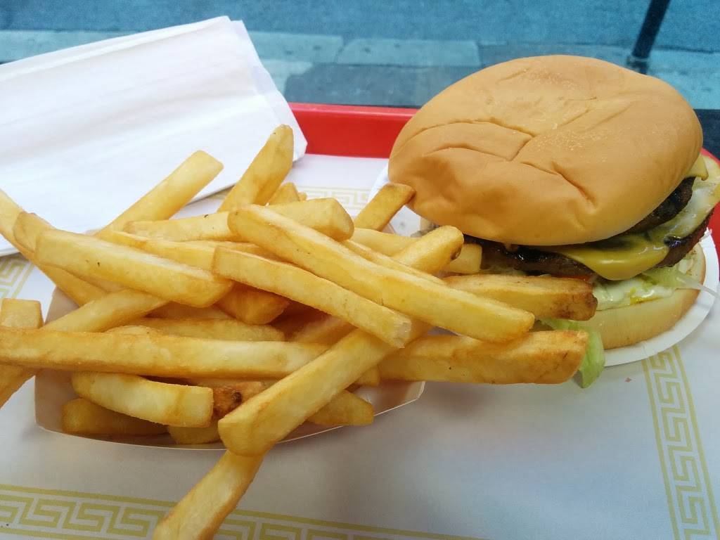 Mister Js | restaurant | 822 N State St, Chicago, IL 60610, USA | 3129434679 OR +1 312-943-4679