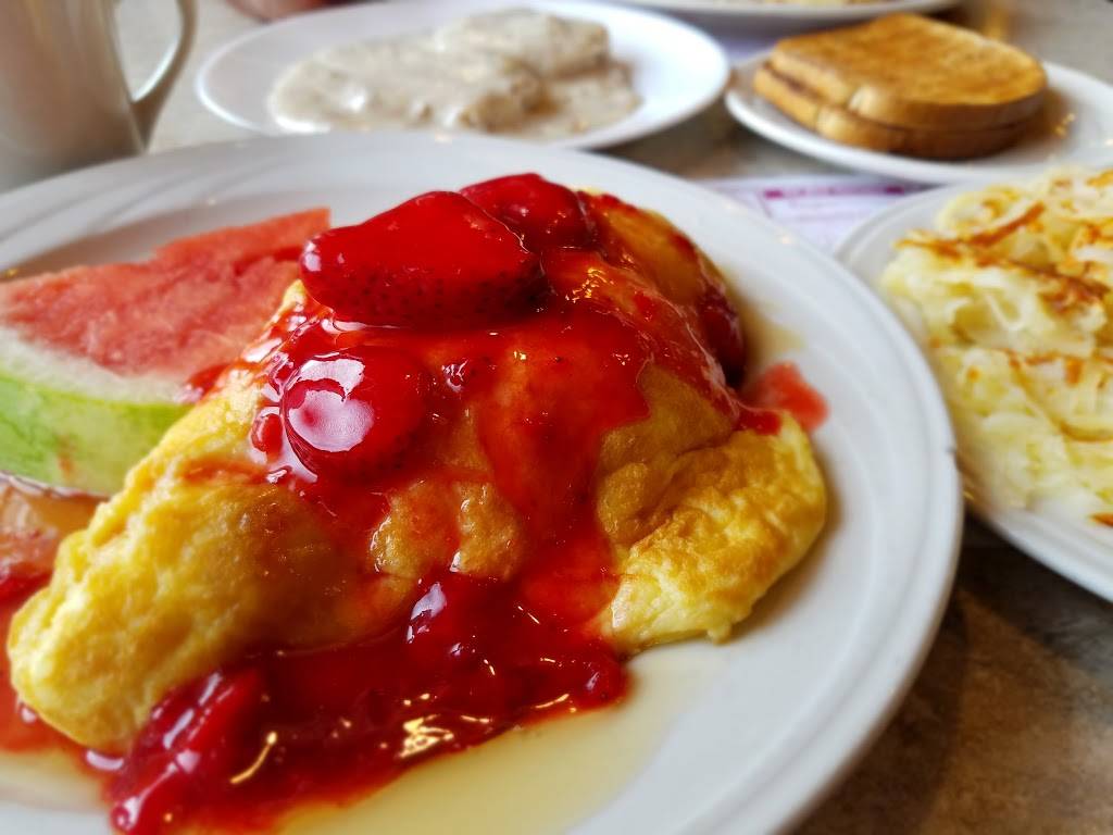 Sophias House of Pancakes | restaurant | 9344 Indianapolis Blvd, Highland, IN 46322, USA | 2199244955 OR +1 219-924-4955