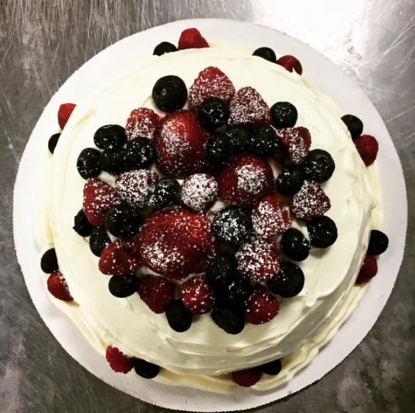 Hamiltons Bakery | bakery | 3570 Broadway, New York, NY 10031, USA | 6467558385 OR +1 646-755-8385