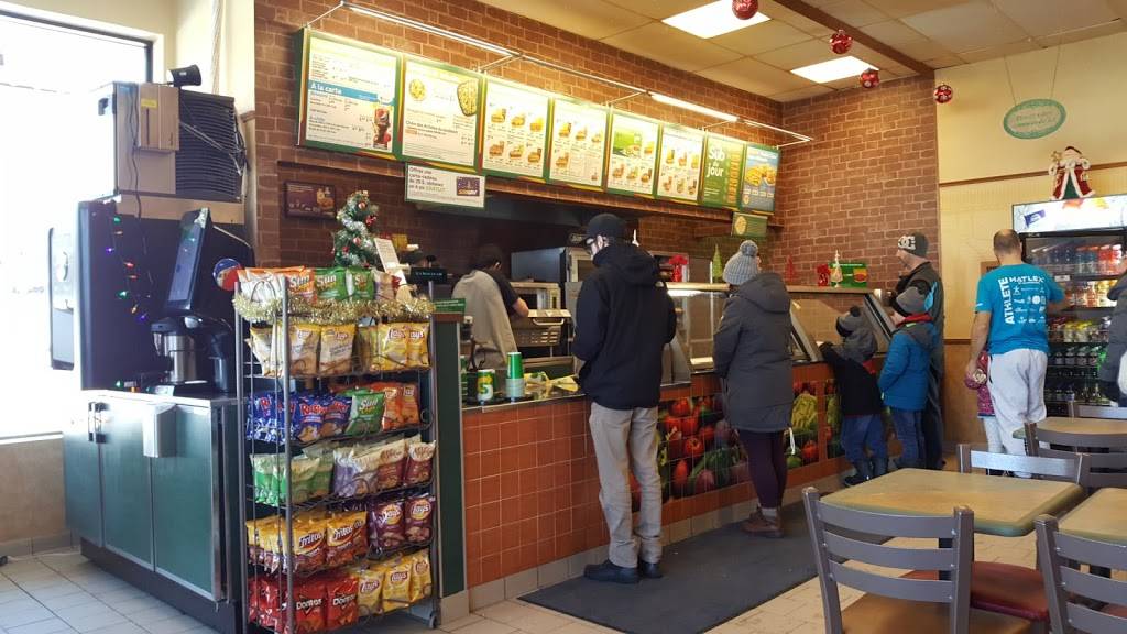 Subway | restaurant | 1055 Rue de Saint Jovite, Mont-Tremblant, QC J8E 3J9, Canada | 8194252280 OR +1 819-425-2280