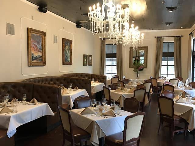 Southern Social | restaurant | 2285 S Germantown Rd, Germantown, TN 38138, USA | 9017545555 OR +1 901-754-5555