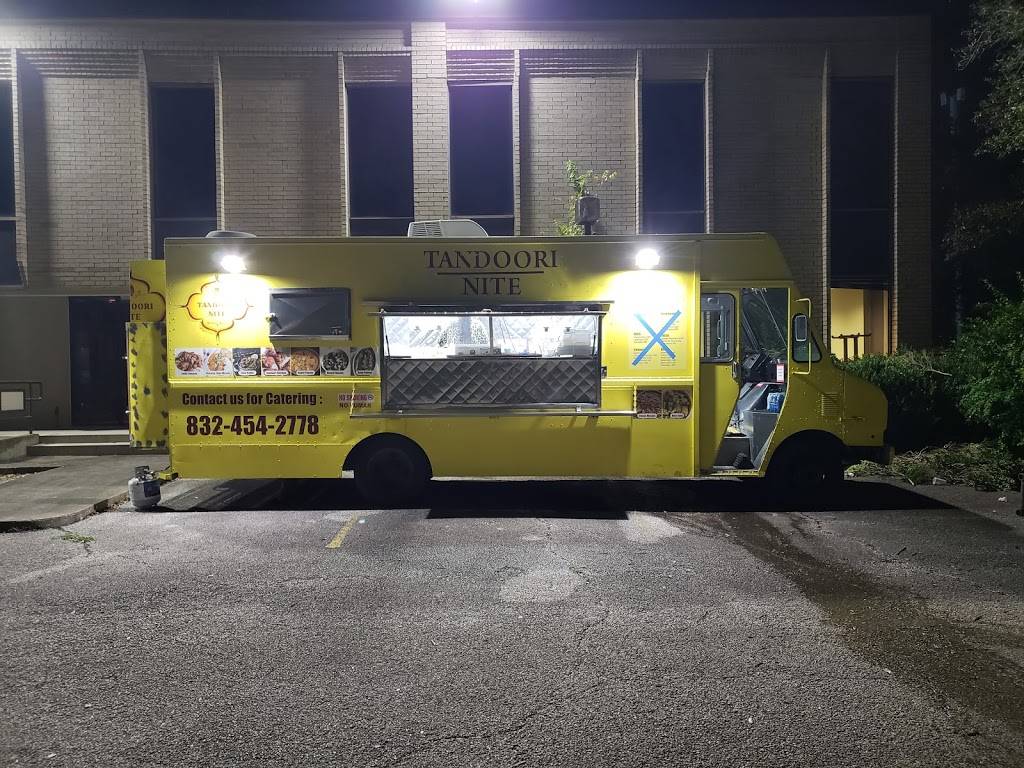 Tandoori Nite | restaurant | 1325 La Concha Ln, Houston, TX 77054, USA | 7133409040 OR +1 713-340-9040