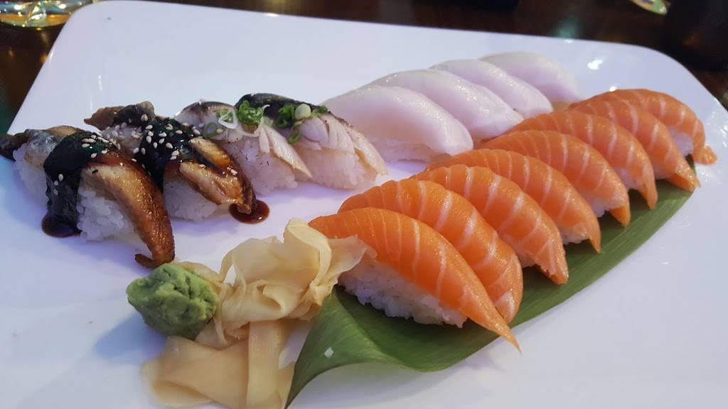 Kumi Sushi | restaurant | 1145 S Illinois Rte 31 N, Crystal Lake, IL 60014, USA | 7792200288 OR +1 779-220-0288